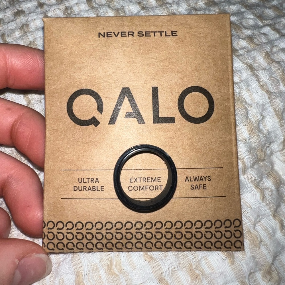 Qalo silicone ring. Black. Size 6.